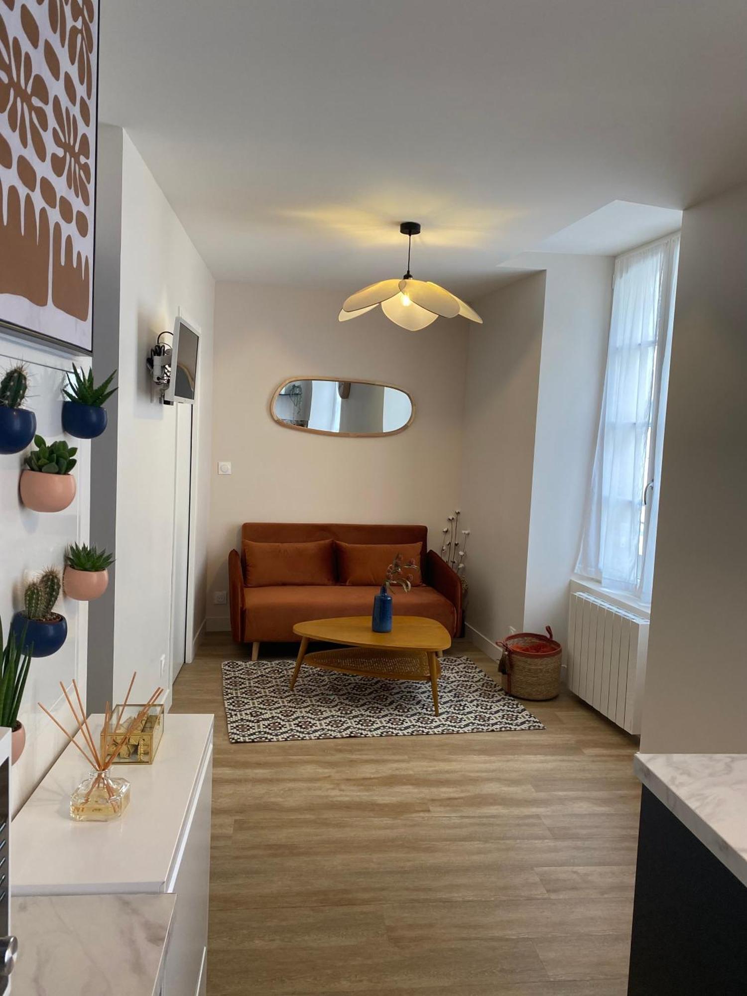 Appartement Entier Centre Historique ディナン エクステリア 写真